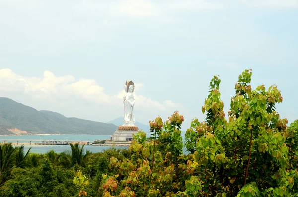 Guanyin statue, Hainan province, China, may 2011 — Stock Photo, Image