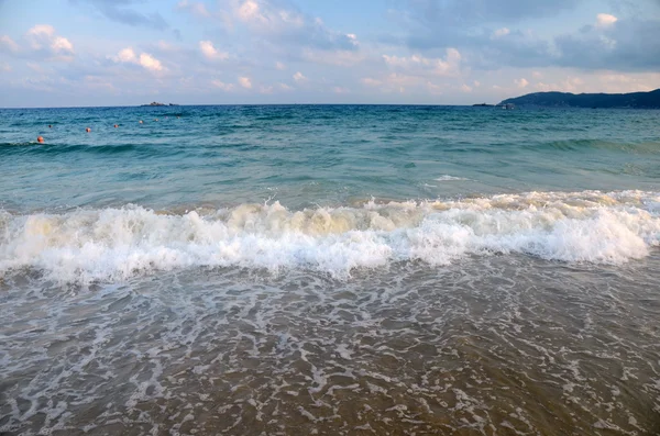 South China Sea Beach, Hainan; Sanya, Yalong Bay, may 2011 — Stock Photo, Image