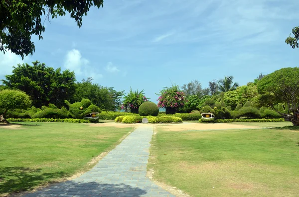 Cama del dragón, fin del mundo del parque, China, Hainan, Sania, mayo 2011 —  Fotos de Stock