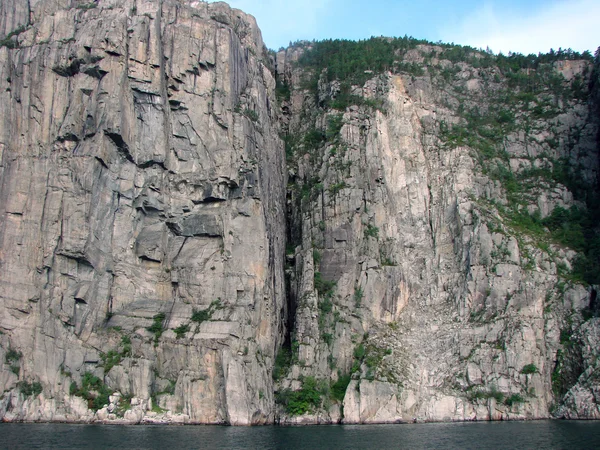 Roca vertical Noruega — Foto de Stock