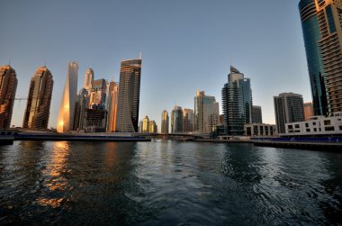 Dubai 'deki gökdelenler, Birleşik Arap Emirlikleri