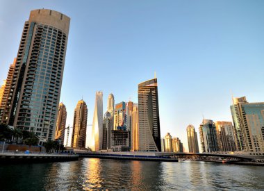 Dubai 'deki gökdelenler, Birleşik Arap Emirlikleri