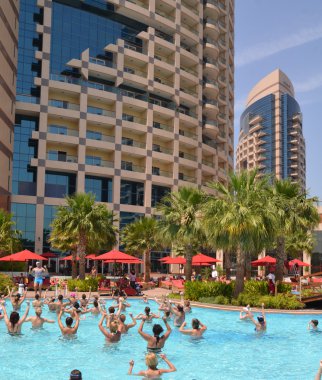 Sabah egzersiz Havuzu. Abu Dabi. Birleşik Arap Emirliği