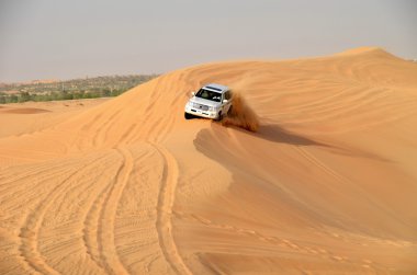 Jeep safari Dubai çevresinde; Birleşik Arap Emirlikleri