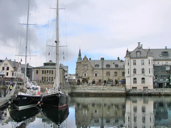 Alesund Norvège Août 2008 Vue Sur Marina Alesund Attraction Touristique — Photo