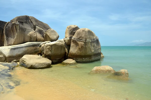 Dél-Kínai tenger partján a park a világ végén, Hainan, Kína Sania — Stock Fotó