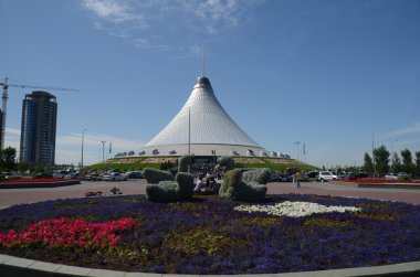 Astana, Kazakistan'ın modern binalar inşaat