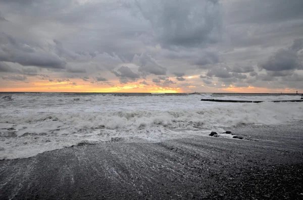 Widok z plaży w Soczi, Federacja Rosyjska — Zdjęcie stockowe