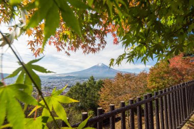 YAMANASHI, JAPONYA, OKT. 26Th, 2020. Yamanashi 'deki Fuji Dağı' nın editör fotoğrafı..