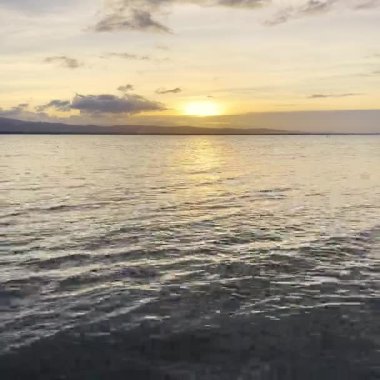 Endonezya 'da Altın Gün Batımı