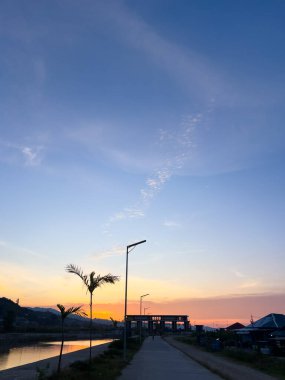 Gorontalo, Endonezya 'da Günbatımı Gökyüzü