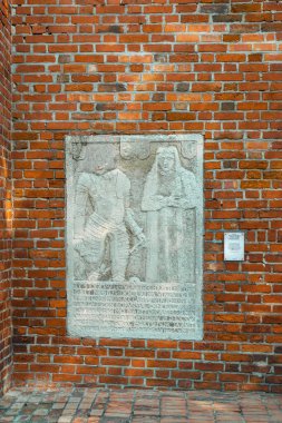 Johann von Creutzen, Prusya Şansölyesi, ve eşi Eufemia, ne Damerau, Kaliningrad Katedrali 'nin duvarında. Rusya Eylül 2020