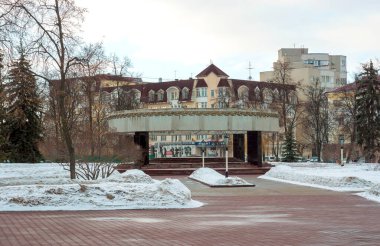 Katedral Meydanı 'ndaki Sonsuz Alev anıtı. Tambov. Rusya Mart 2021 