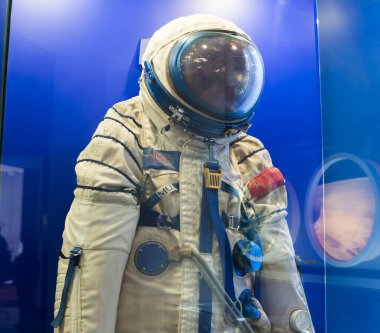 Sovyetler Birliği 'nin iki katı uzay giysisi, pilot-kozmonot O.G. Makarov. Tsiolkovsky Müzesi. İzhevskoe köyü, Ryazan bölgesi 