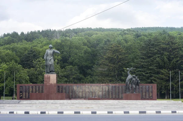 Monumento Los Soldados Soviéticos Que Murieron Las Batallas Por Liberación — Foto de Stock