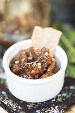 Kişniş ile soğan reçeli