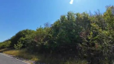 İngiltere 'nin tarihi hamamından Newport City Galler' e kadar düşük açılı araba monte edilmiş kamera görüntüleri. Görüntüler 13 Temmuz 2025 'te çekildi. İngiltere 'yi gezip Galler' e ve İngiltere 'nin kırsal bölgelerinden geçeceğiz.