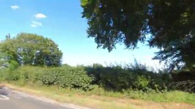 İngiltere 'nin tarihi hamamından Newport City Galler' e kadar düşük açılı araba monte edilmiş kamera görüntüleri. Görüntüler 13 Temmuz 2025 'te çekildi. İngiltere 'yi gezip Galler' e ve İngiltere 'nin kırsal bölgelerinden geçeceğiz.