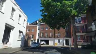 Westminster Tower Köprüsü ve Londra Gözü yakınlarındaki Tarihi Binalar, Big Ben Nehir Kenti Thames 'te İngiltere' nin başkenti Central London 'da gerçekleşen 