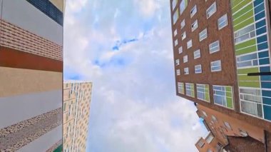 Eşsiz ve Ultra Geniş Panoramik Style Görüntüleri Londra Merkez Şehri 20 Ocak 2026 'da Şehir Aracıyla Sokaklar Arasında Araba Sürerken