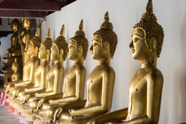 Altın Buda heykeli