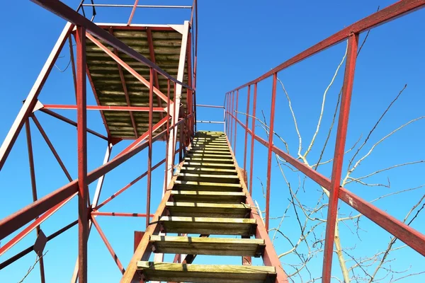 Climbing stairs platform — Stock Photo, Image