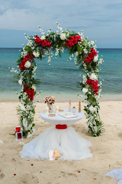 Decoraciones para bodas en el océano —  Fotos de Stock