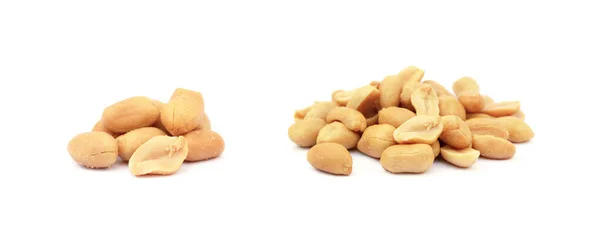 白い背景に隔離された塩漬けピーナッツのロースト — ストック写真