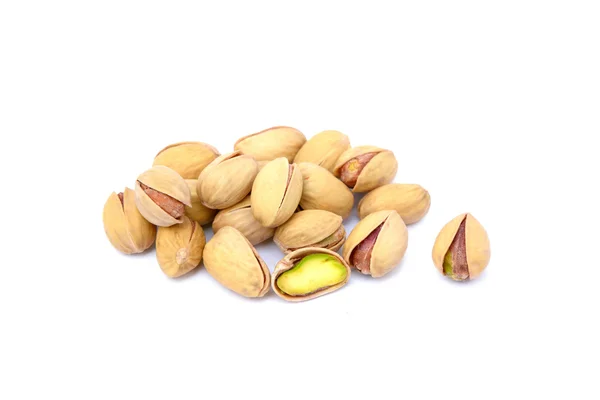 Geroosterde geïsoleerd pimpernoten (pistaches) — Stockfoto