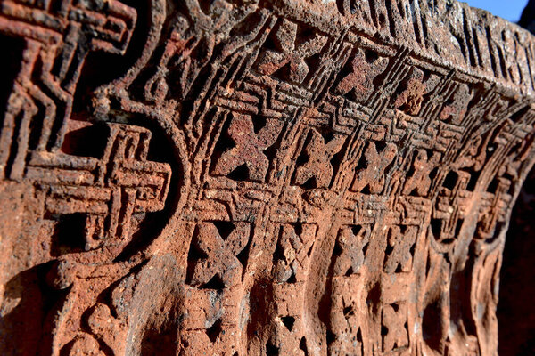 Хачкар (Каменные кресты) в монастыре Севанаванк, Армения.