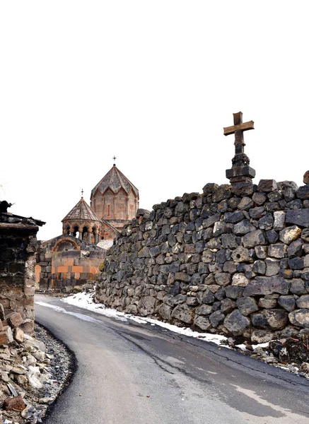 Hovhannavank bir ortaçağ manastırı. Ohanavan Ermenistan köyünde..