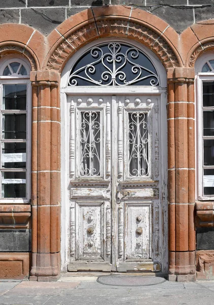 Tür Alte Weiße Haustür — Stockfoto