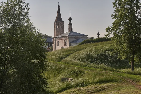 Vistas antiga cidade russa de Suzdal incluído no Anel de Ouro da Rússia — Fotografia de Stock