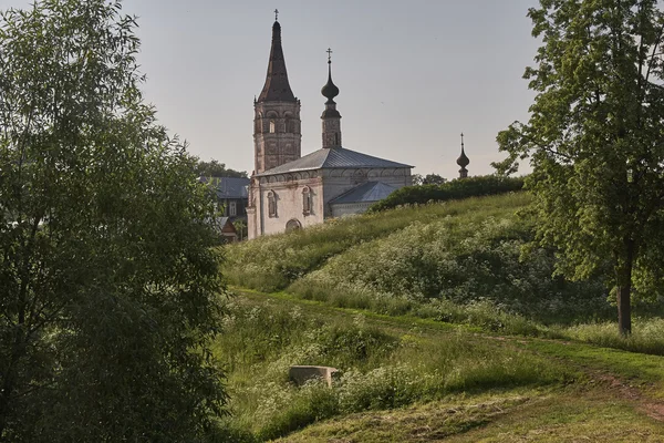 Vistas antigua ciudad rusa de Suzdal incluido en el anillo de oro de Rusia — Foto de Stock