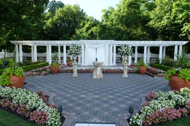 Park yerinde düğün