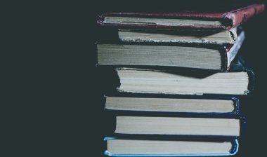 Kitap yığını