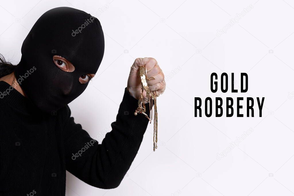Robber stole gold