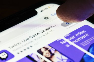 Twitch uygulaması akıllı telefona indiriliyor