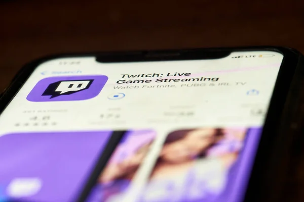 Twitch uygulaması akıllı telefona indiriliyor