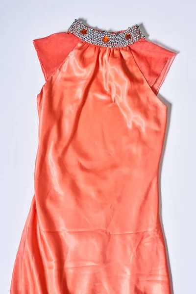 Close-up de vestido de noite laranja — Fotografia de Stock