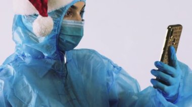 Covid hastane çalışanı Noel 'i iş yerinde kutluyor