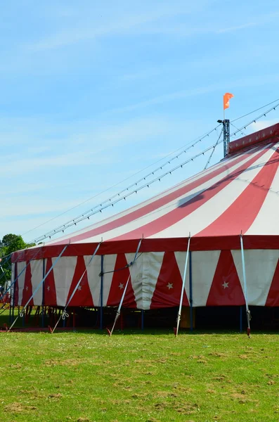 Büyük sirk çadırı. Stok Resim
