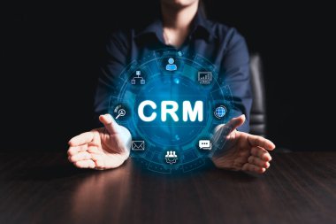 CRM ya da müşteri ilişkileri yönetimi, iş iletişimini, müşteri hizmetlerini, pazarlamayı ve stratejik planlamayı geliştirmek için teknoloji ve yazılım kullanan kilit bir girişimdir..