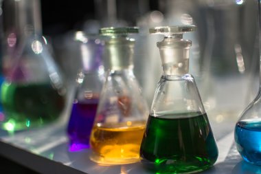 açık hava kimya cam ürünleri