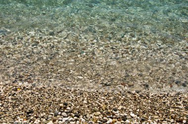 Berrak Denizi ve çakıl