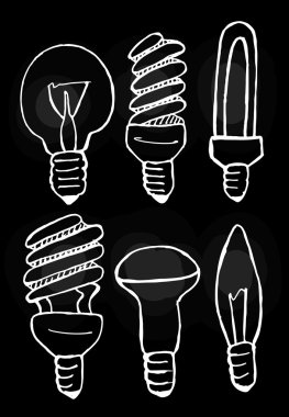 Siyah arka plan üzerine yarım yamalak ampul.