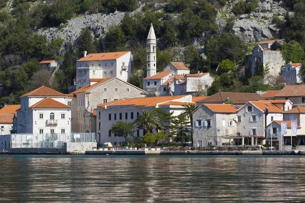 Ciudad Perast en Montenegro — Foto de Stock