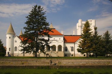 Kont Dunjdjerski Kalesi