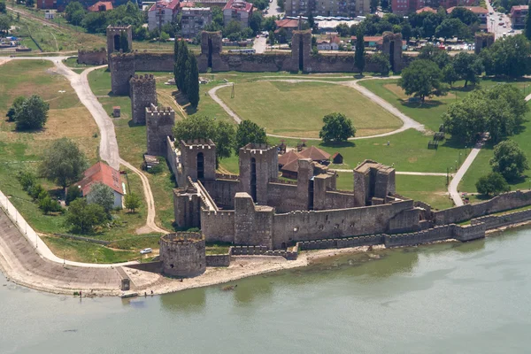 Antik Semendire fort Tuna Nehri üzerinde — Stok fotoğraf