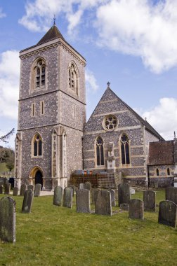 Speen, Newbury, Berkshire 'daki Saint Mary Kilisesi manzarası. Newbury 'deki en eski kilise, Viktorya döneminde çok değişmiş..